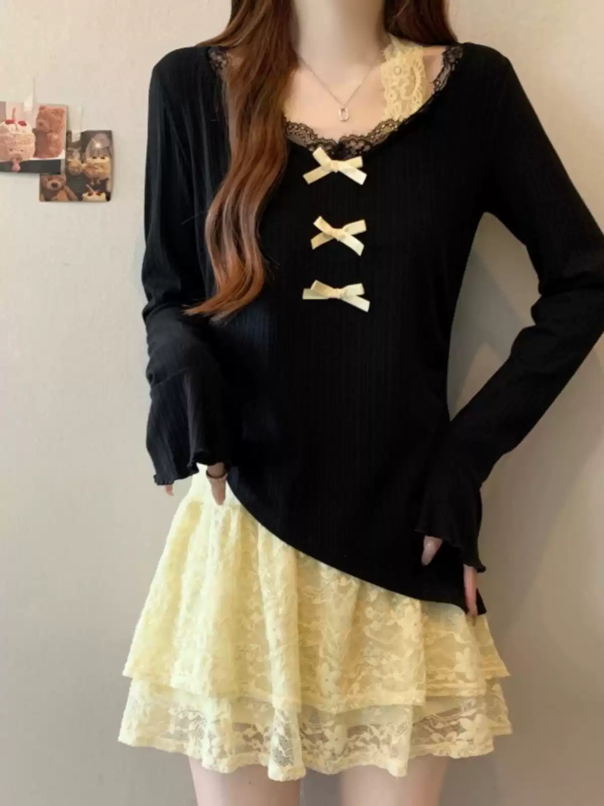 Spring lace skirt