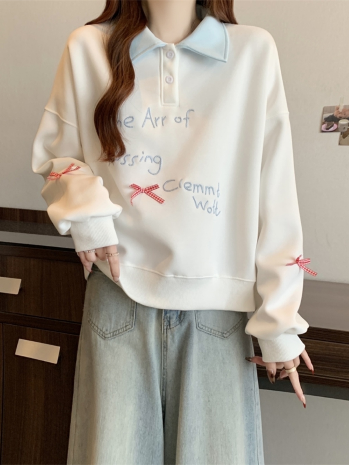 Polo collar sweatshirt