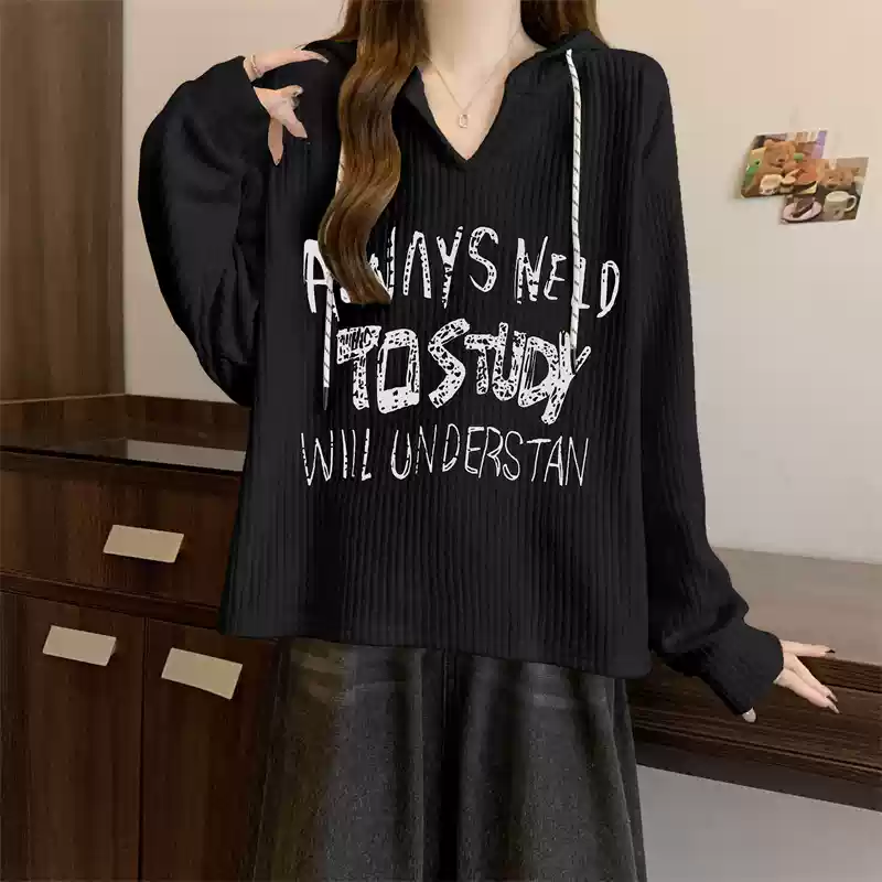 Hooded Straight Shoulder Sweatshirt