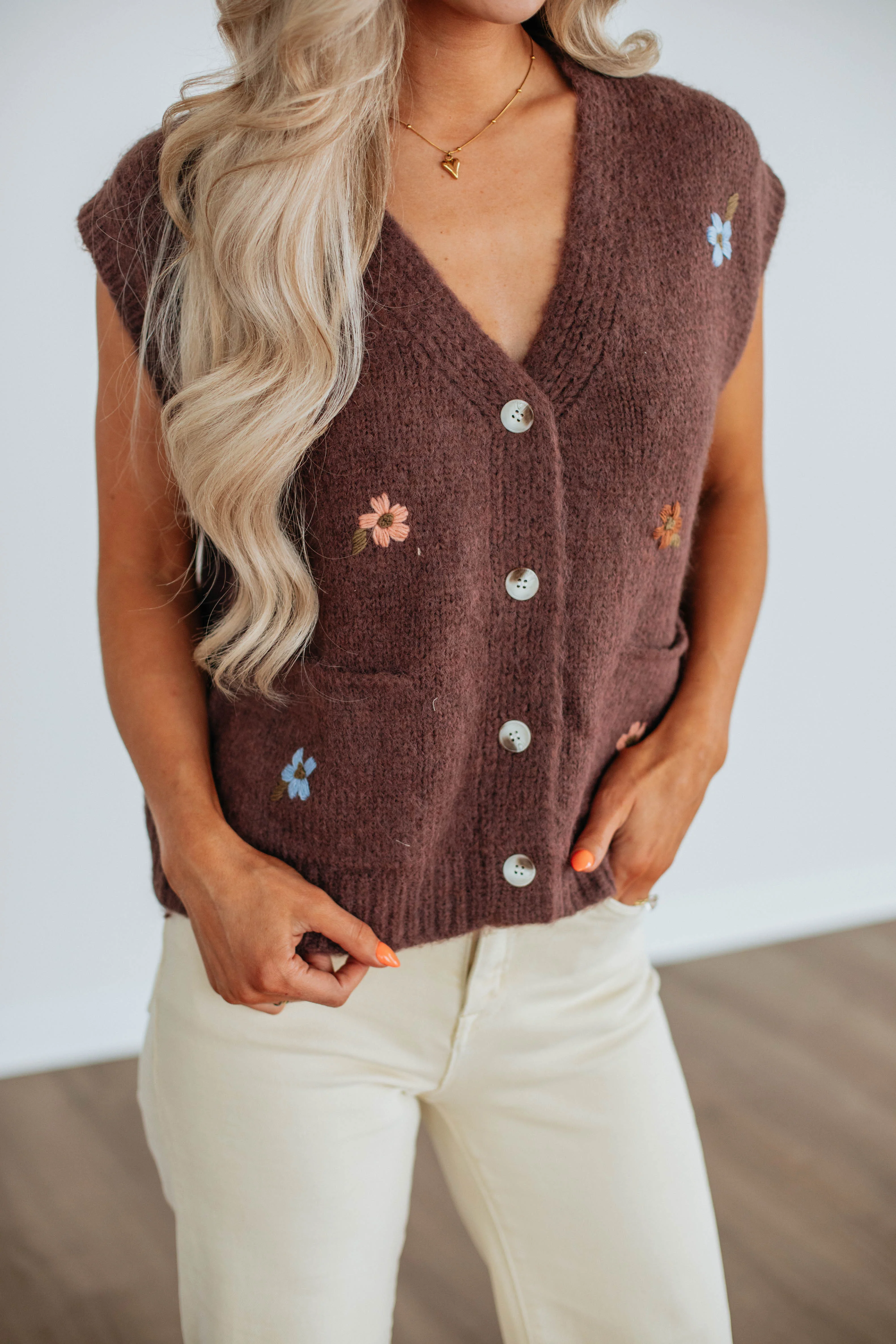Alva Floral Sweater Vest