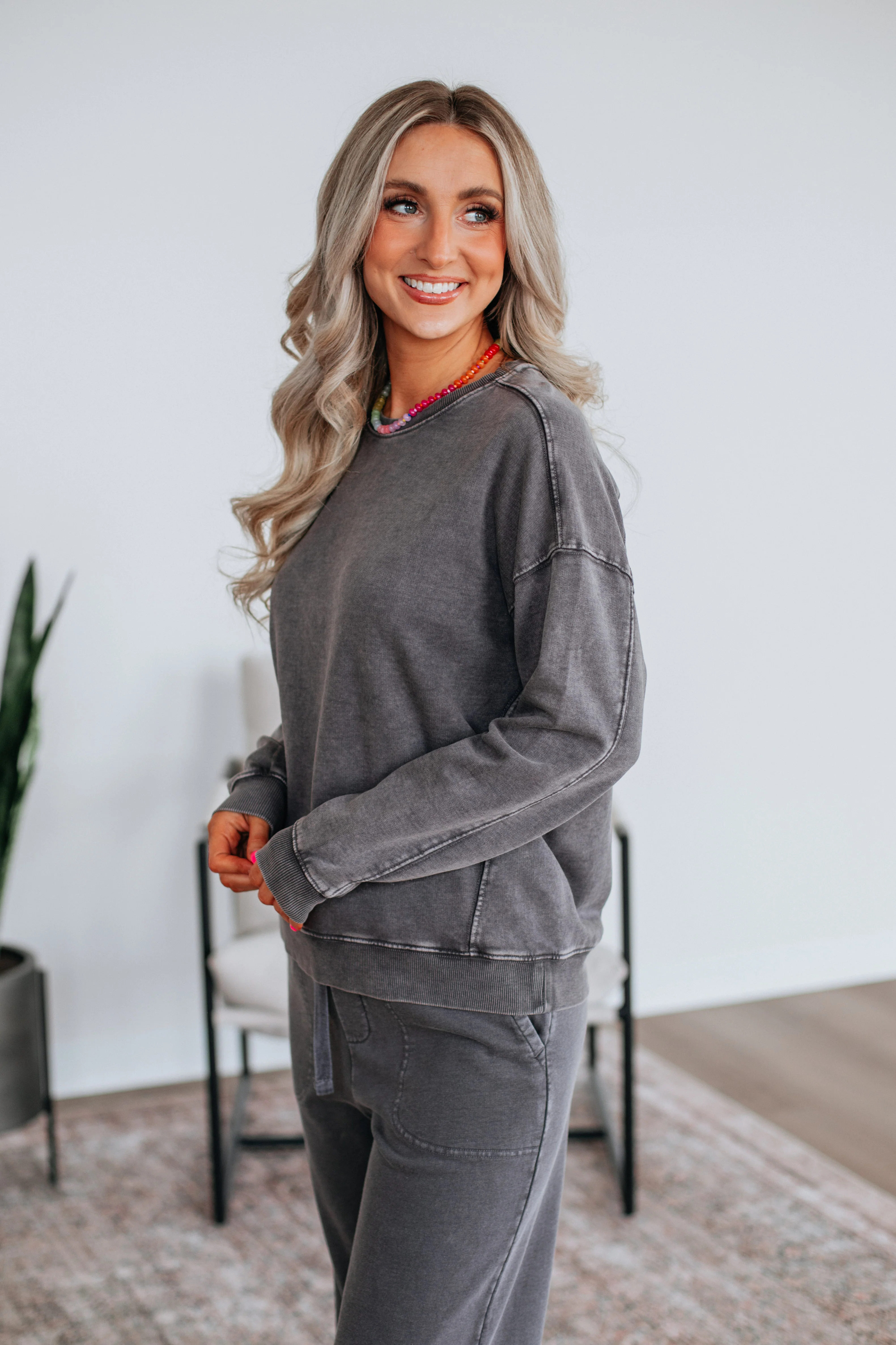 Berlin Sweatshirt - Charcoal