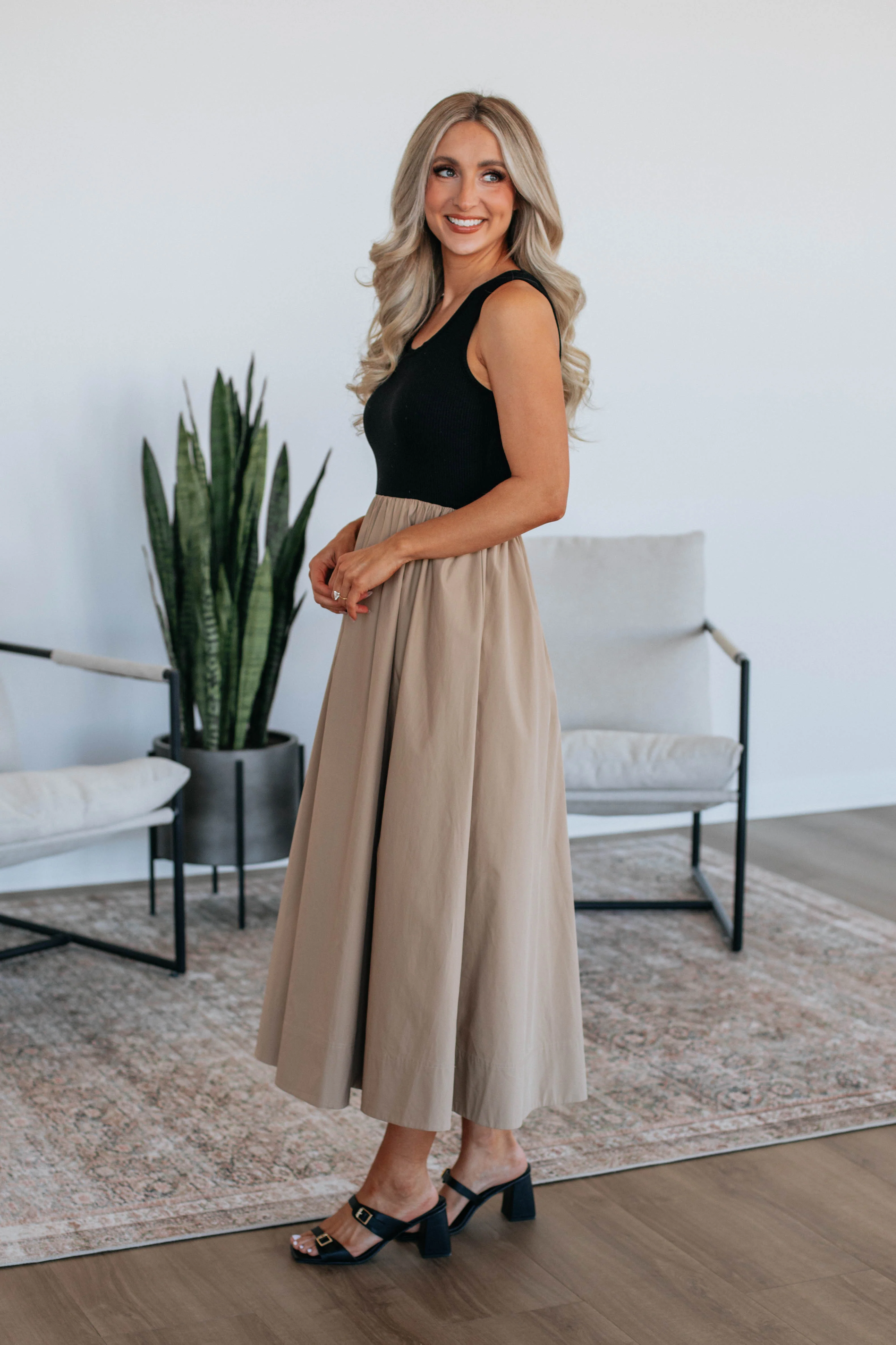 Diella Contrast Dress