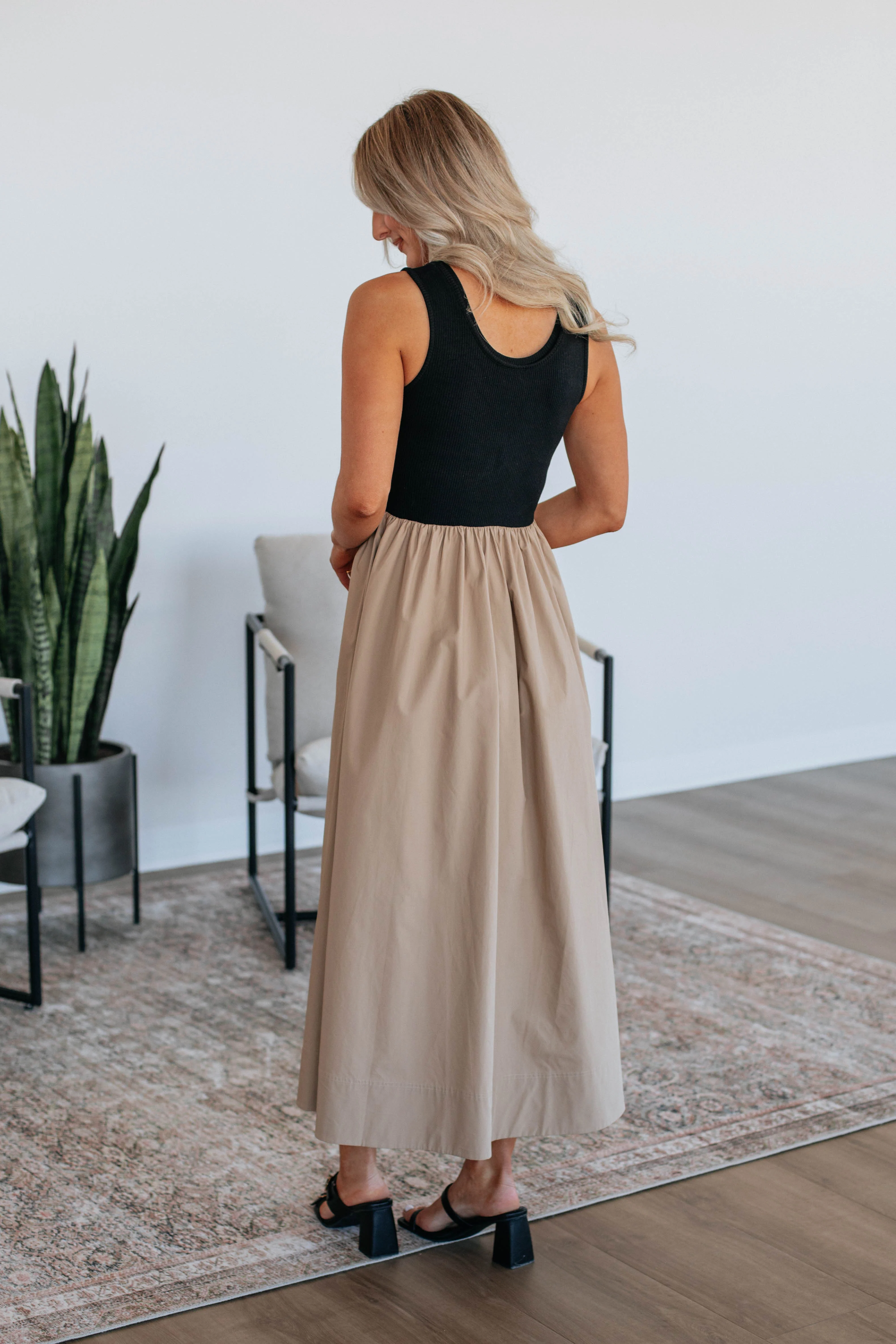 Diella Contrast Dress