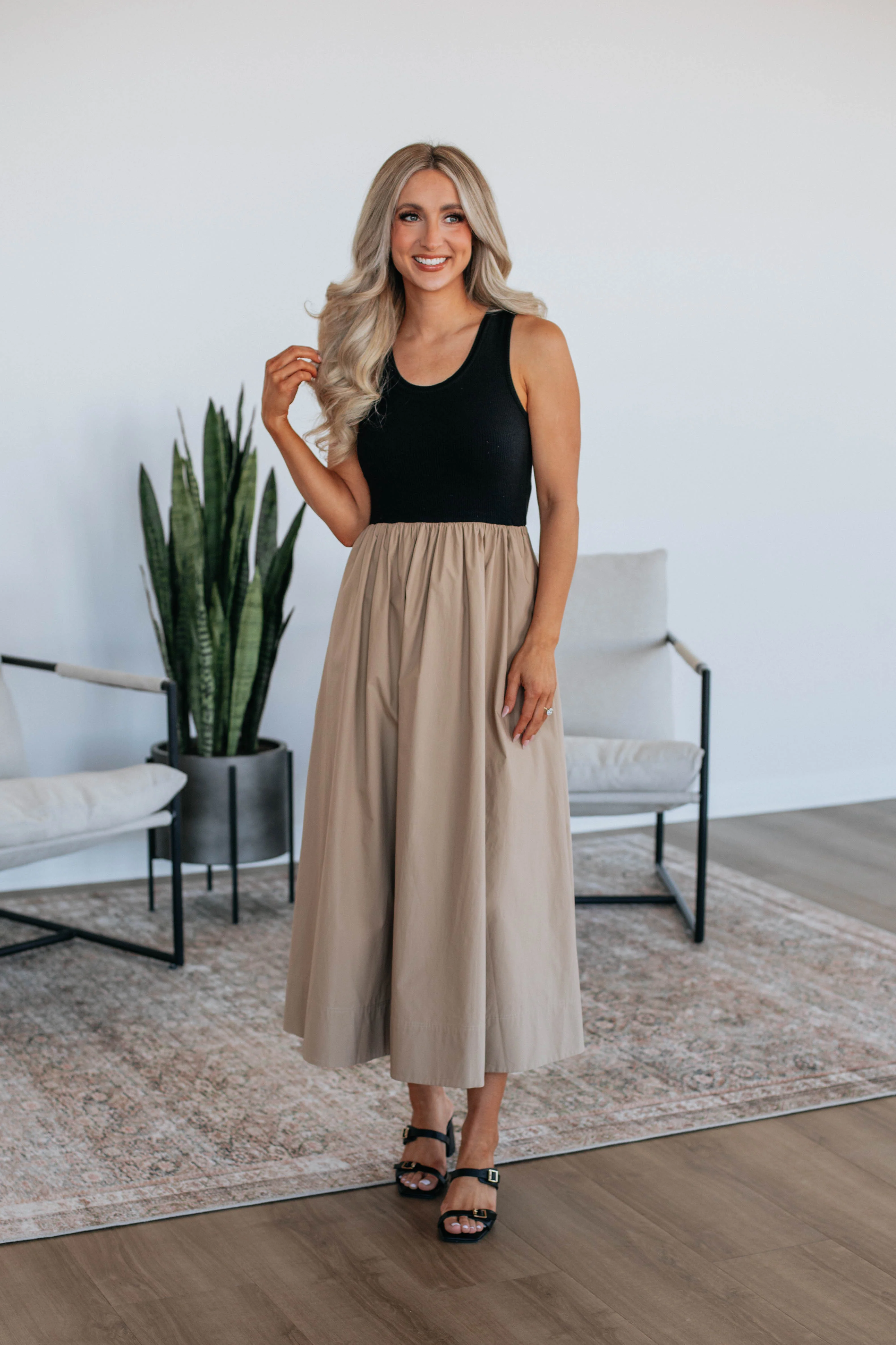 Diella Contrast Dress