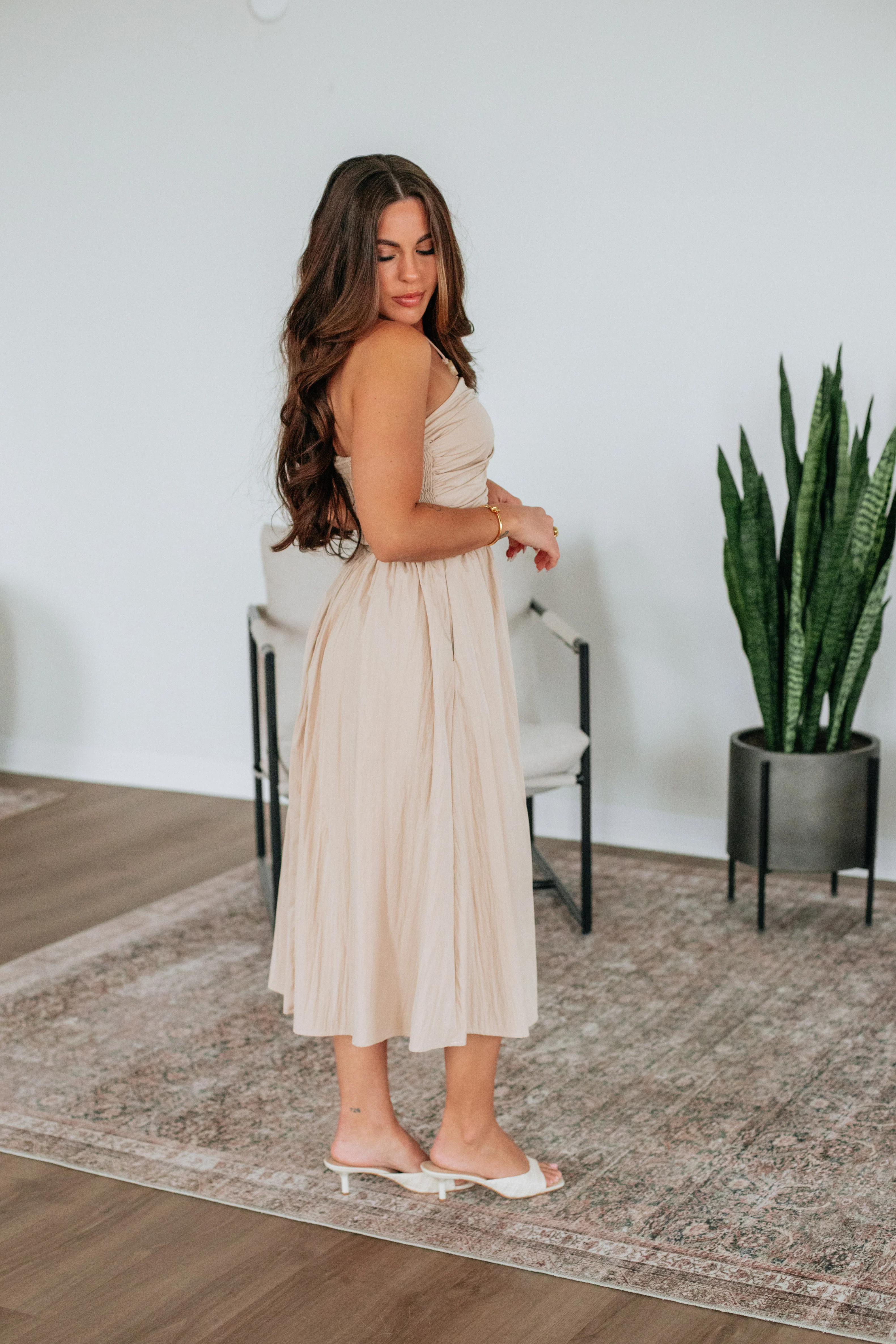 Alivea Midi Dress