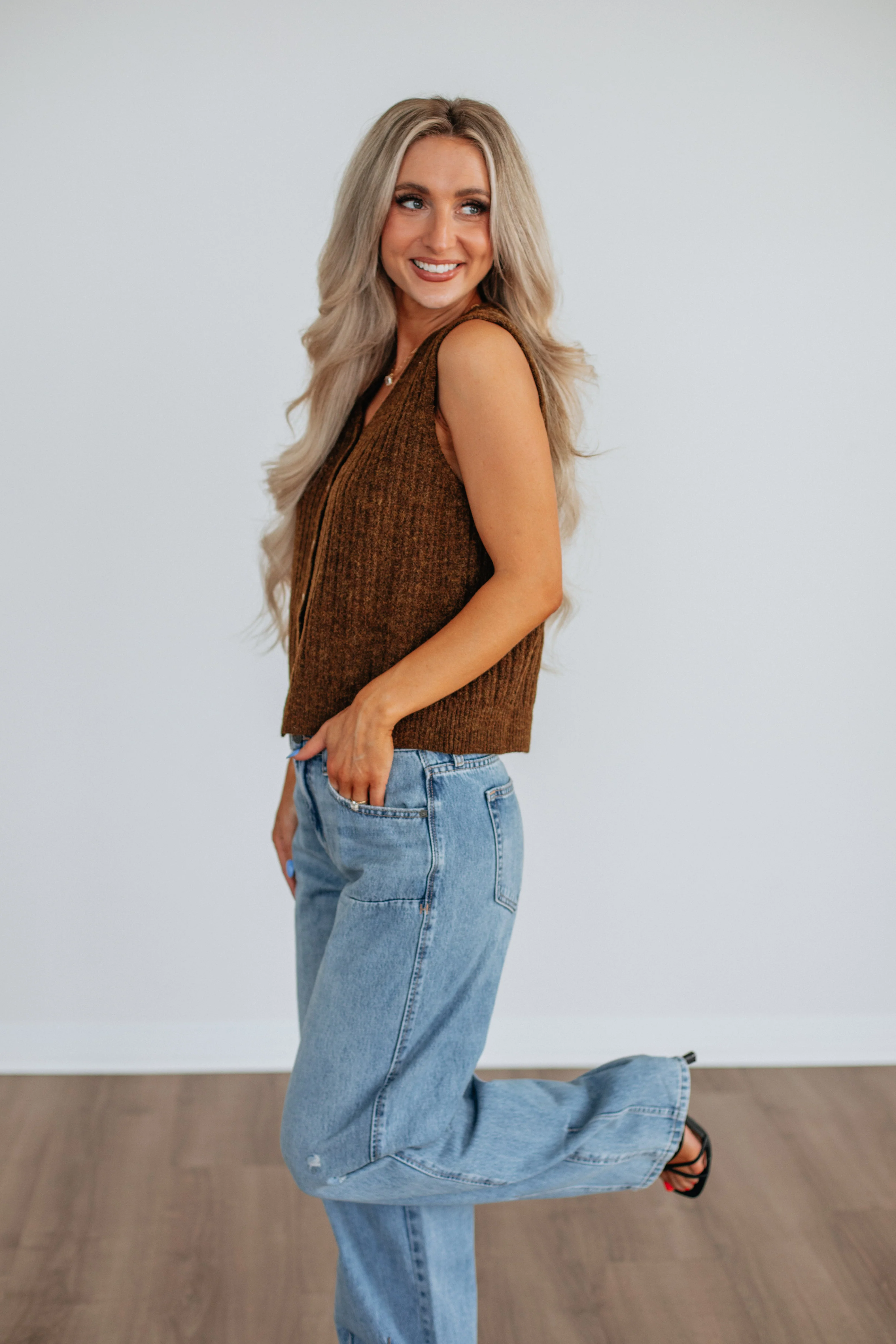 Mina Sweater Vest - Bark