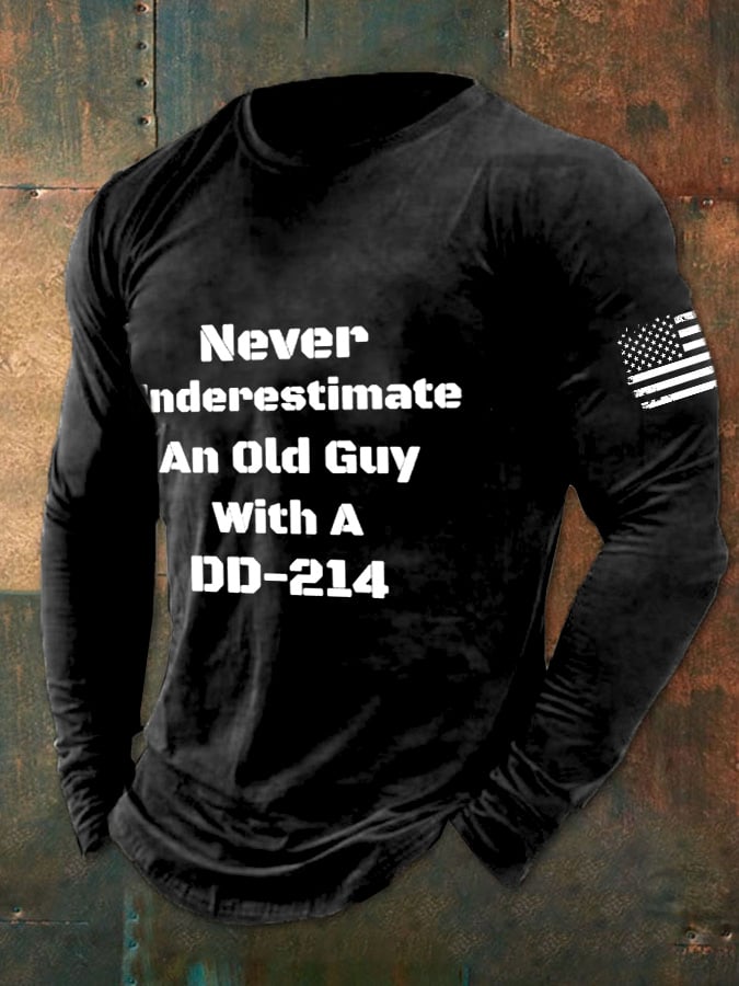 Men's Never Underestimate An Dld Guy With A DD-214 Print T-Shirt
