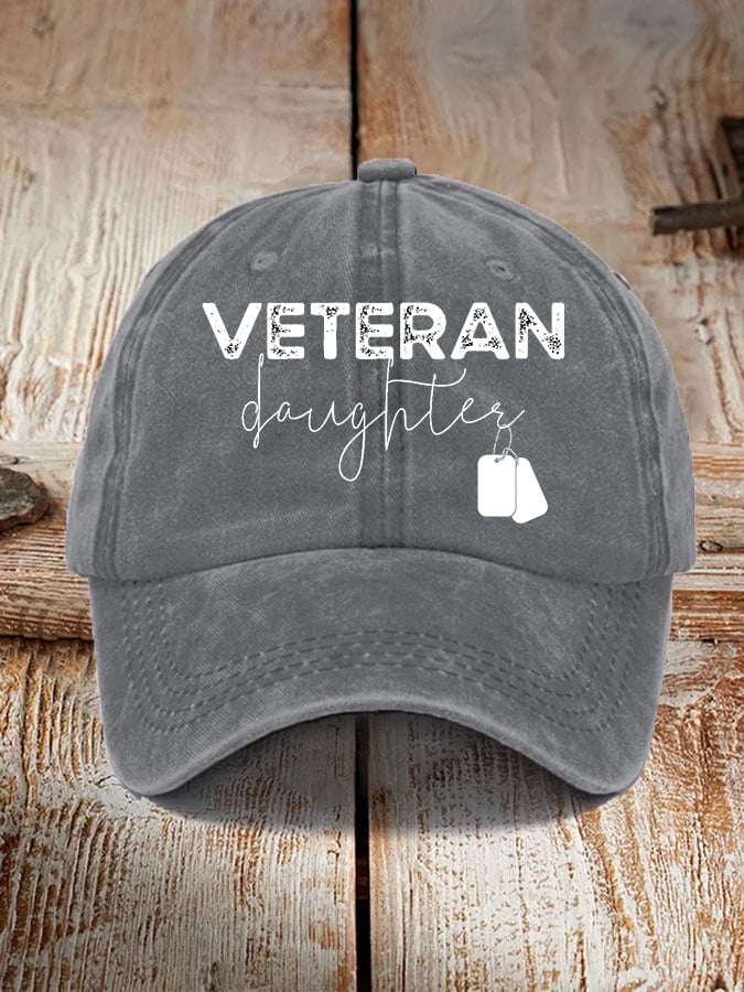 Women‘s Proud Veteran Daughter Hat