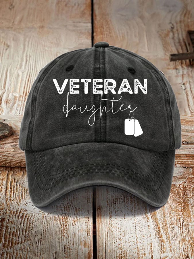 Women‘s Proud Veteran Daughter Hat