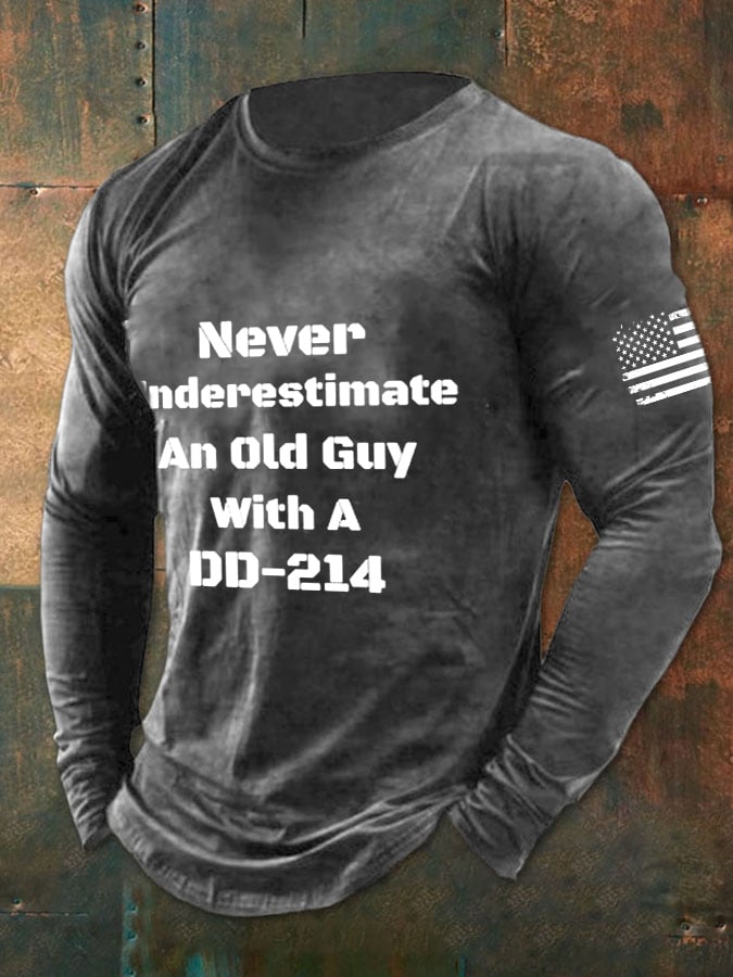 Men's Never Underestimate An Dld Guy With A DD-214 Print T-Shirt