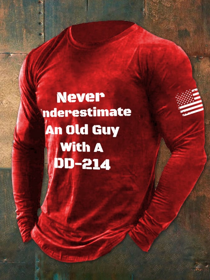 Men's Never Underestimate An Dld Guy With A DD-214 Print T-Shirt