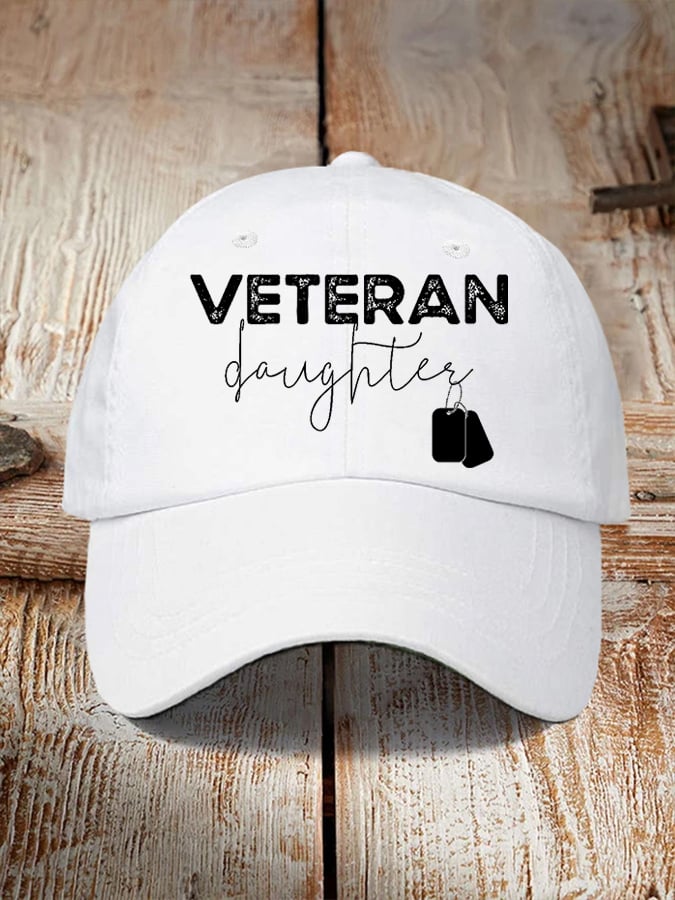 Women‘s Proud Veteran Daughter Hat