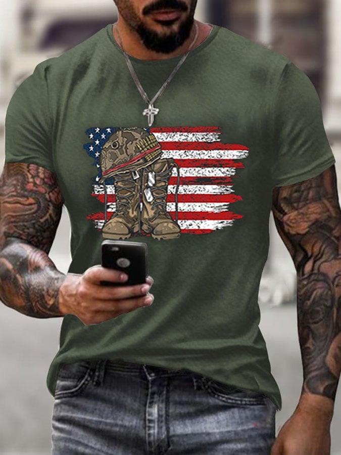 Men's Veteran's Flag Print Short Sleeve T-shirt