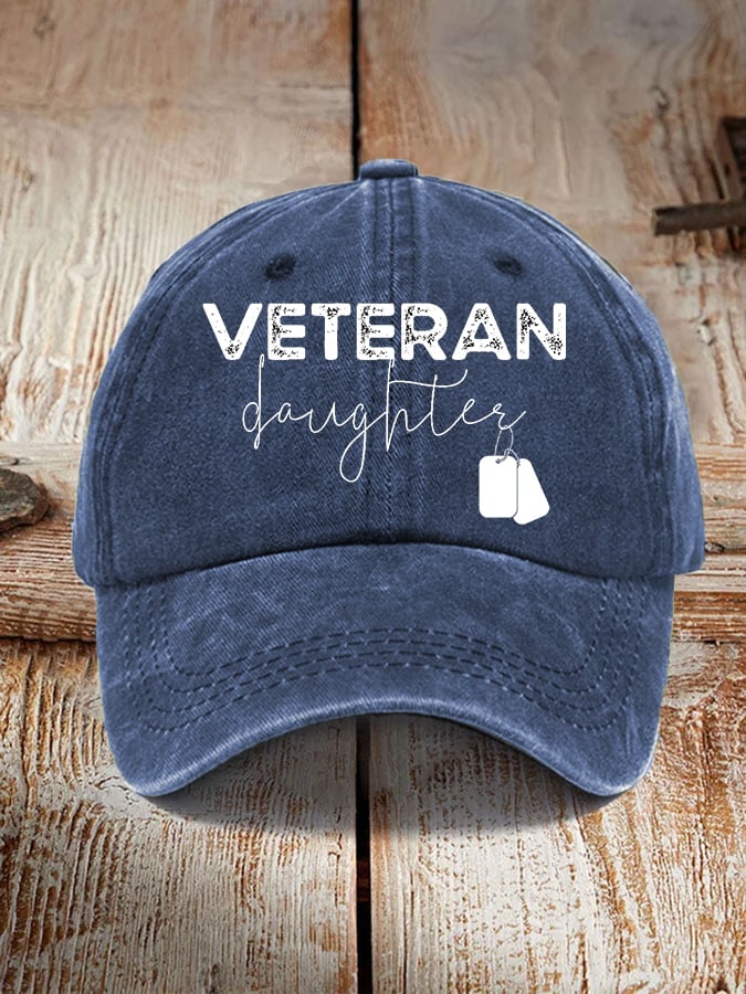 Women‘s Proud Veteran Daughter Hat