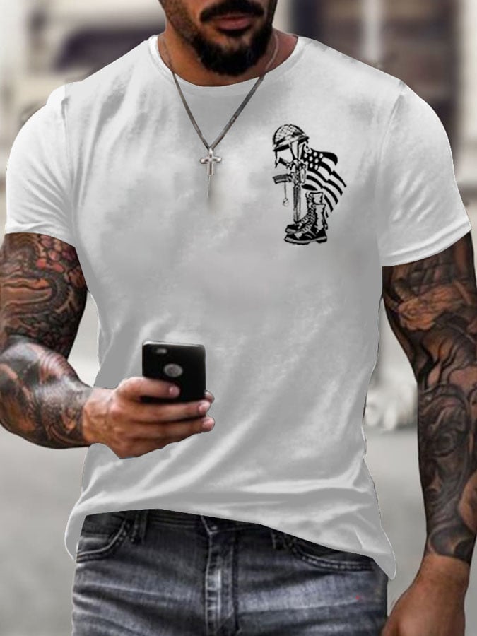 Men's Veteran's Flag Print Short Sleeve T-shirt